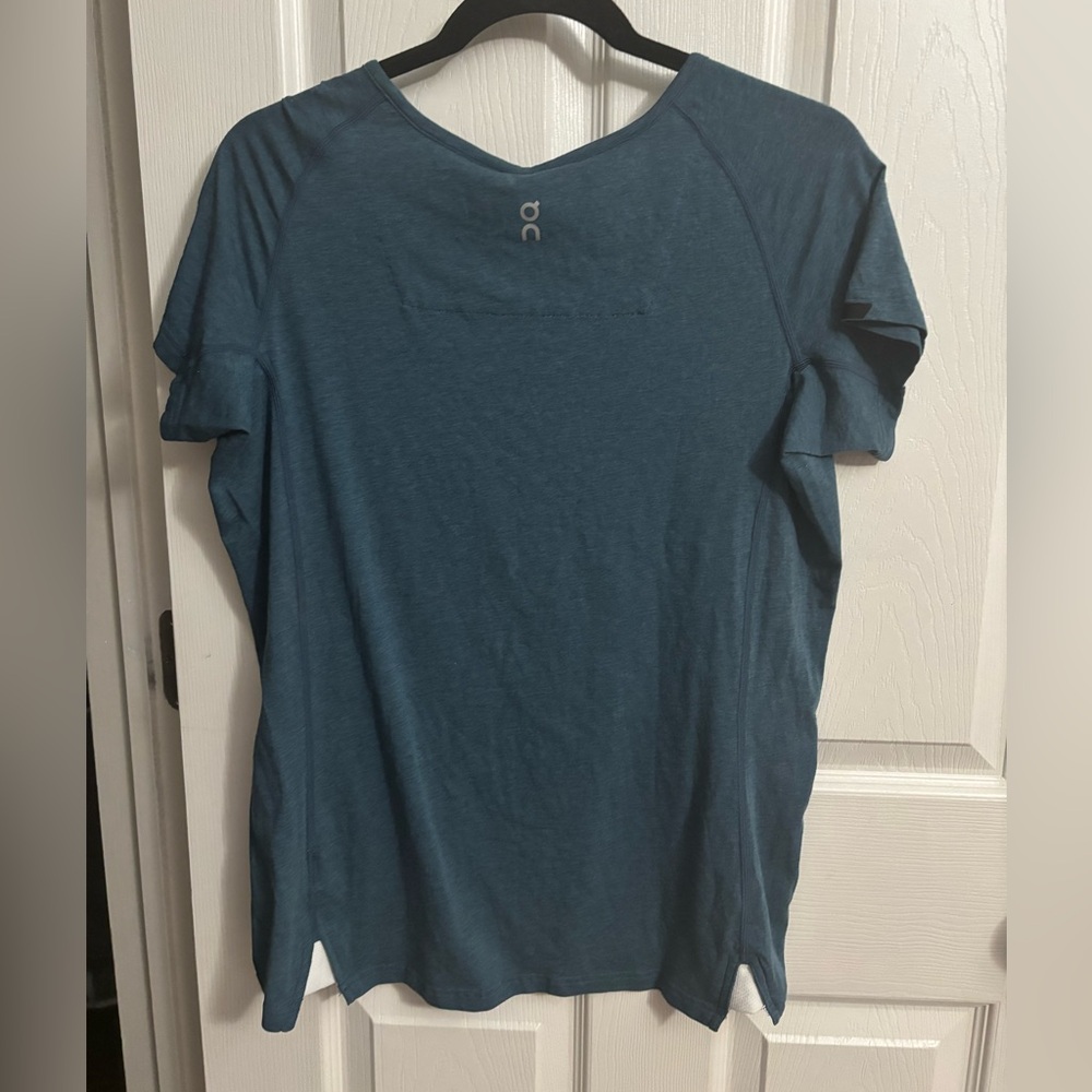 NEW On Running | Comfort‎ T Women’s Navy Blue T-Shirt Sz XL - Picture 2 of 6